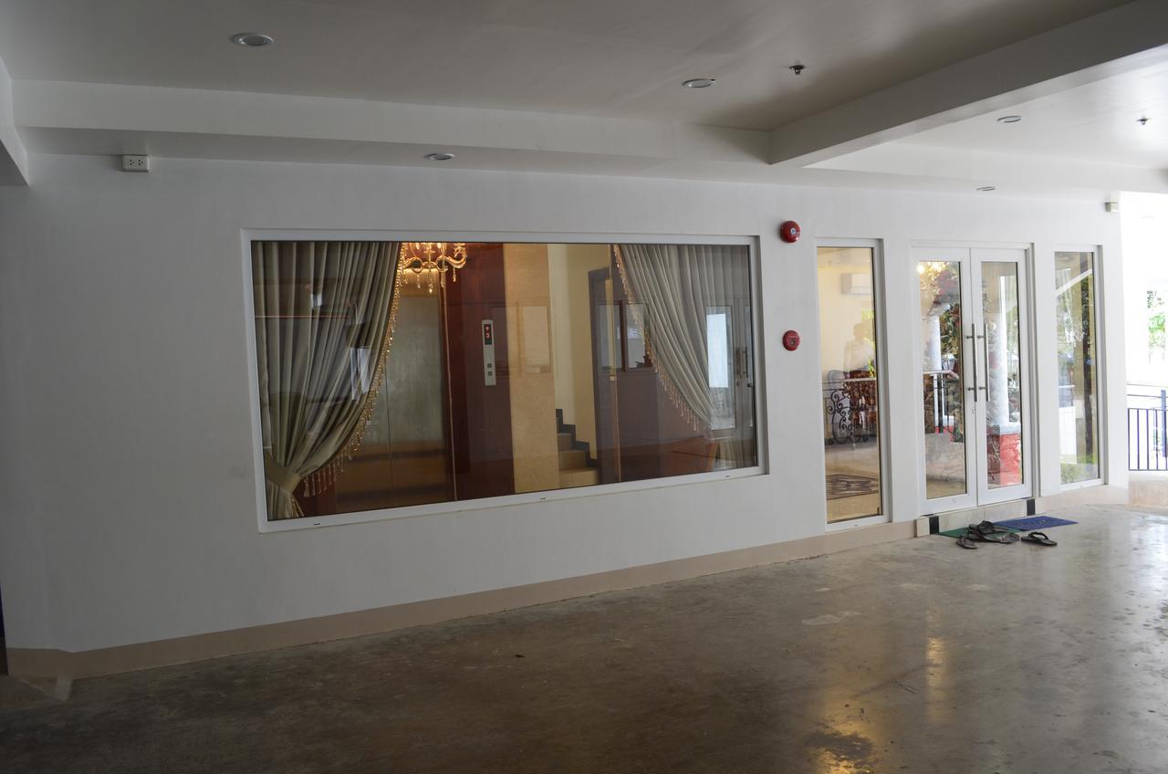 Grand Isabella Residences Cebu Extérieur photo