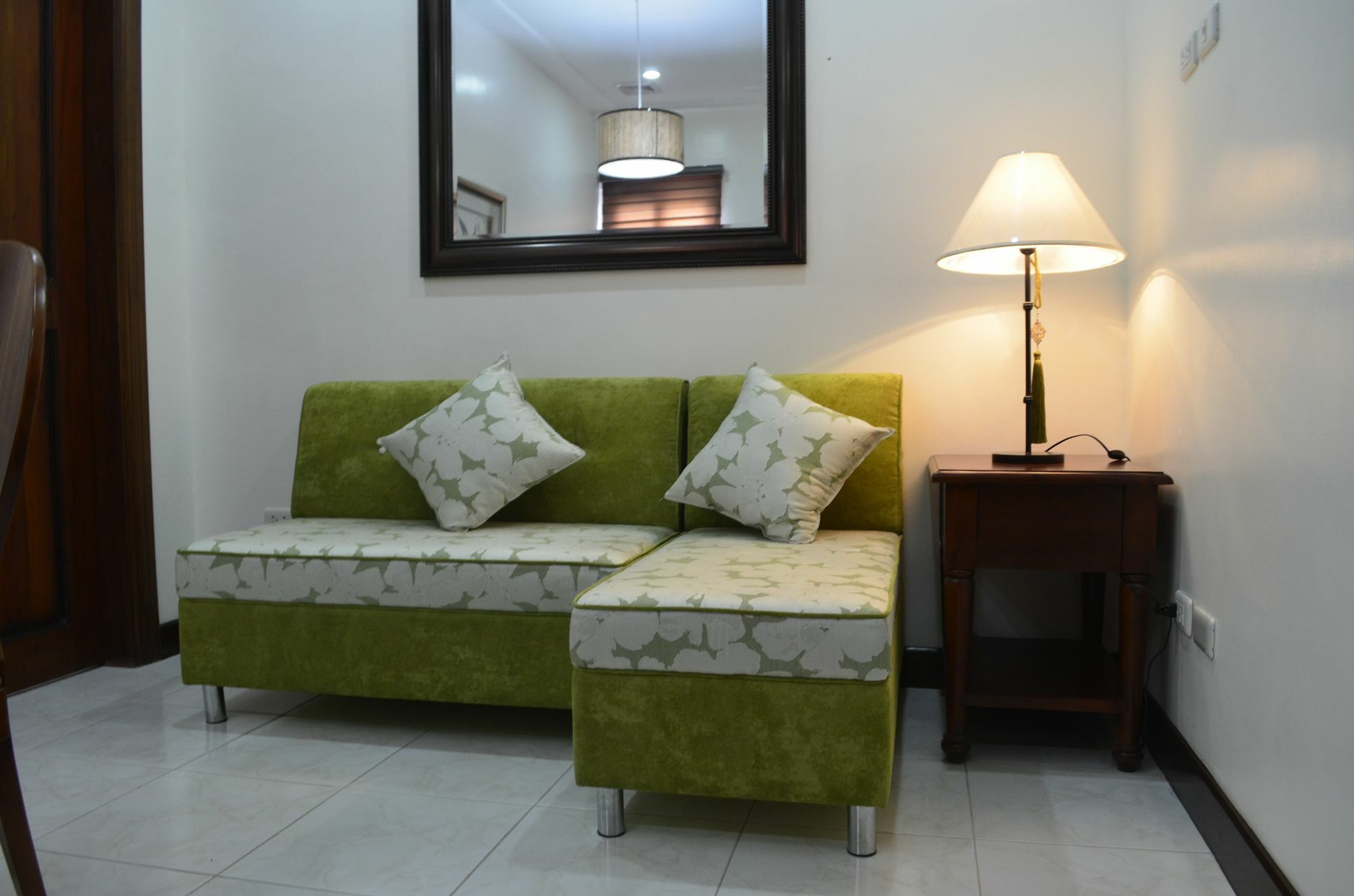 Grand Isabella Residences Cebu Extérieur photo