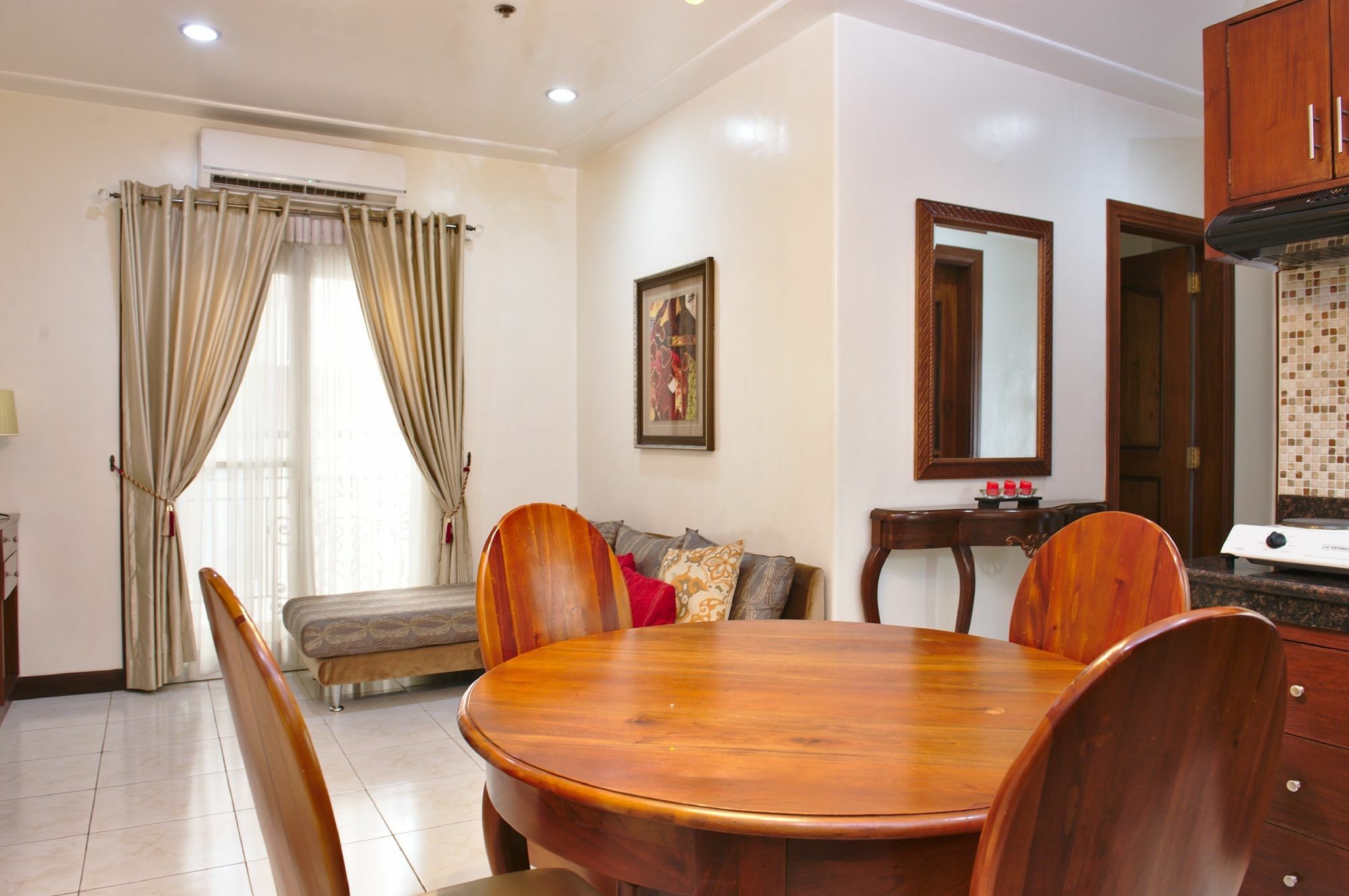 Grand Isabella Residences Cebu Extérieur photo